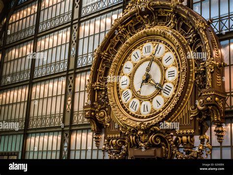 musee d'orsay uhr